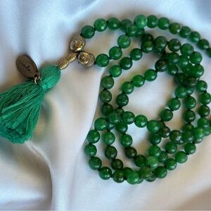 Green Jade Mala 108 Beads Meditation Necklace Green Tassel Like New